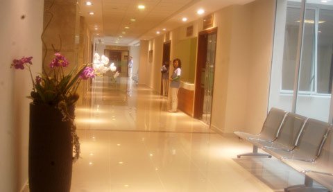 Trang bị phòng mổ áp lực âm cho bệnh viện khách sạn 5 sao đầu tiên ở VN